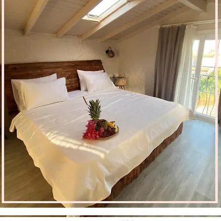 Naz Bed & Breakfast Alaçatı