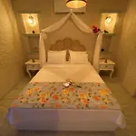 B&B Naz