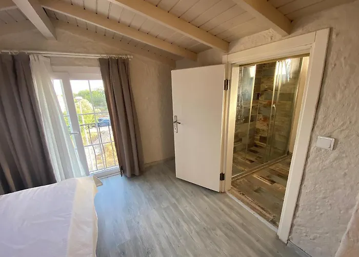 Naz Bed and breakfast *