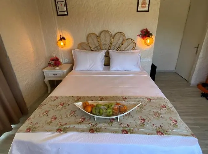 Naz Bed and breakfast *